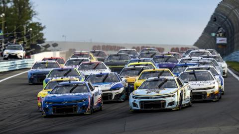 Kyle Larson, Chase Elliott, Hendrick Motorsports at Watkins Glen